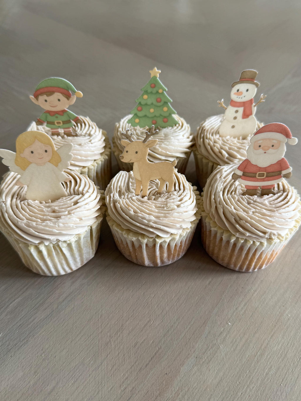 Classic Christmas Edible Cupcake Toppers