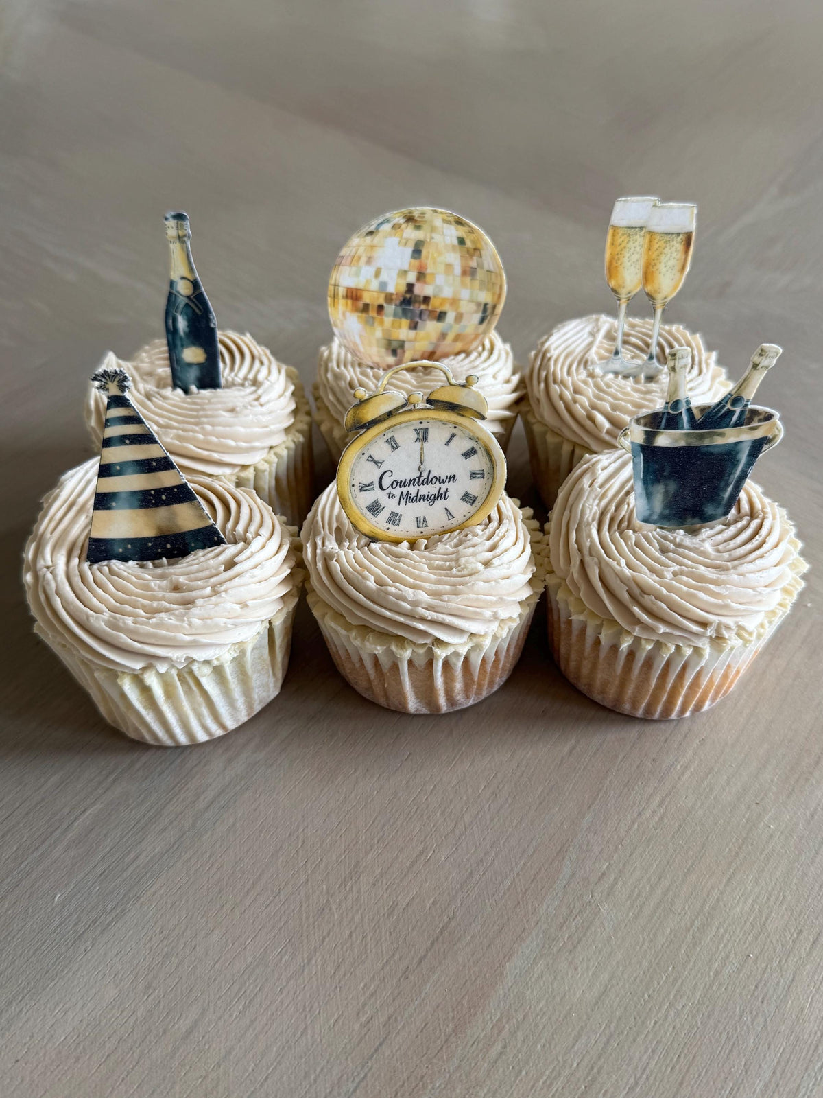 New Year's Eve Edible Cupcake Toppers