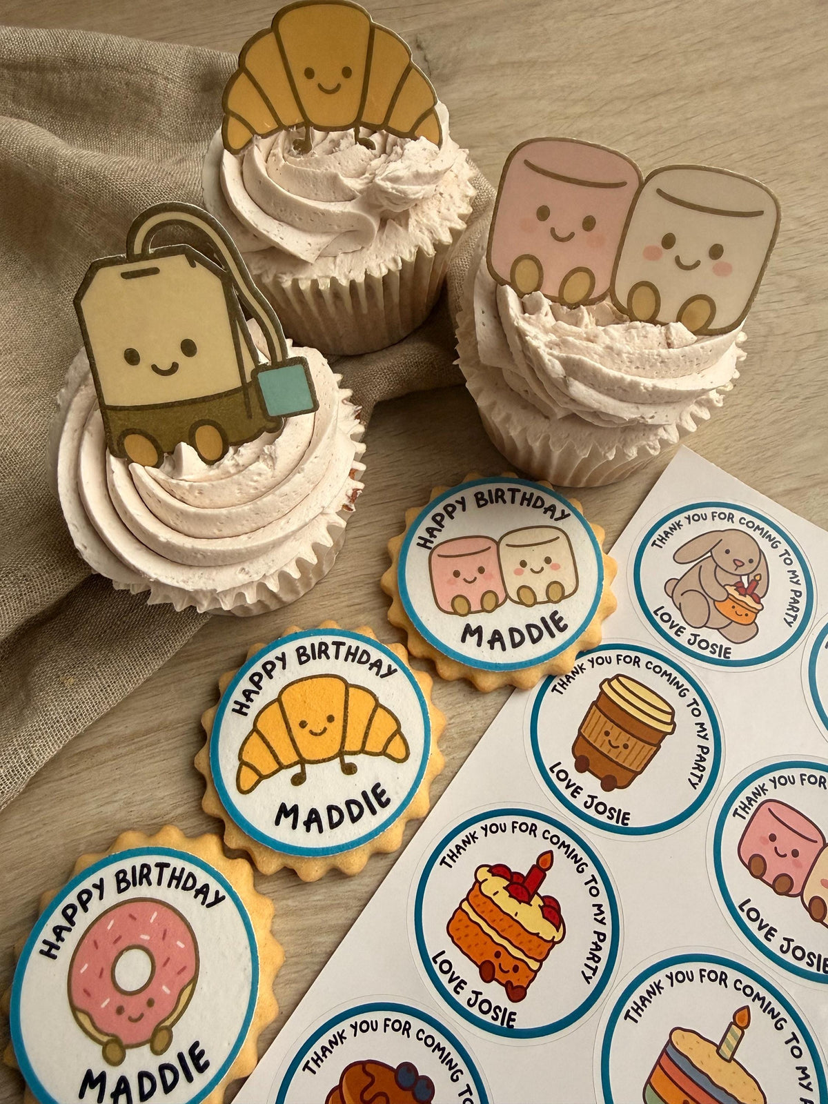 Amuseables Style Edible Cupcake Toppers