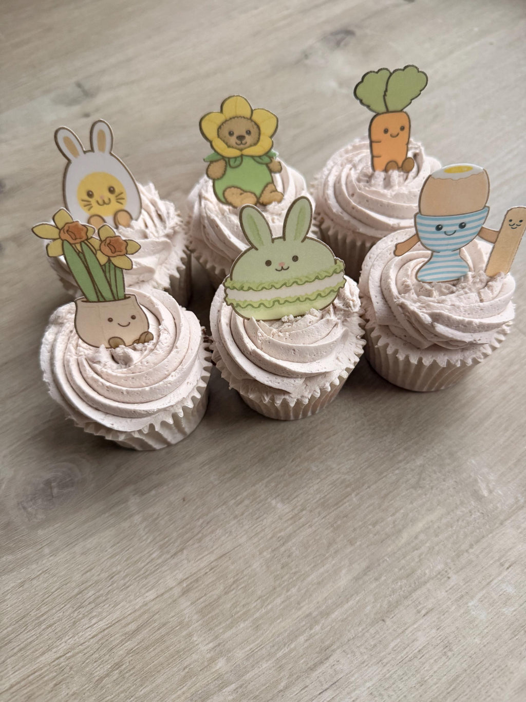 Easter Amuseables Style Edible Cupcake Toppers