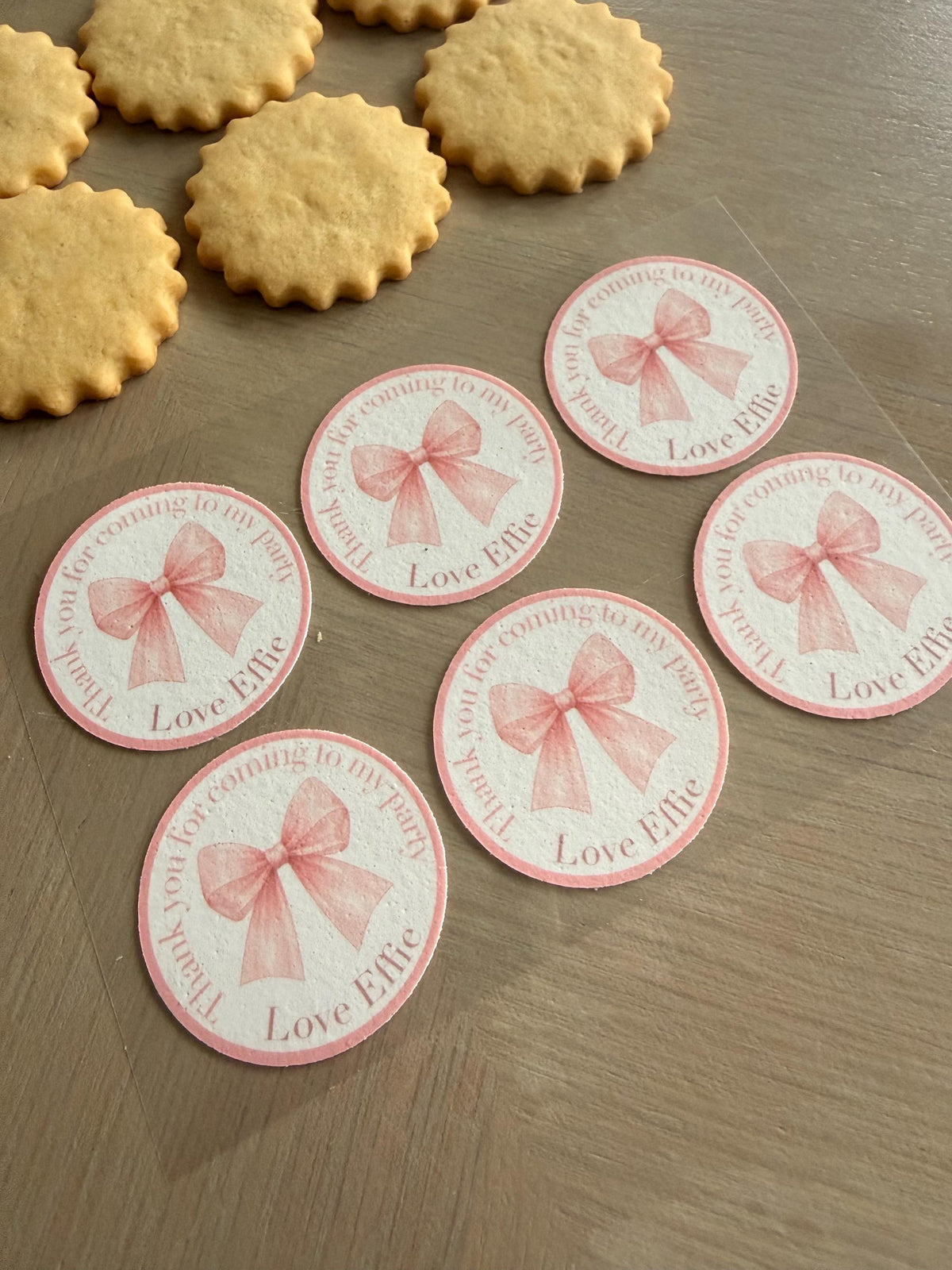Pink Bow Edible Biscuit & Cupcake Toppers