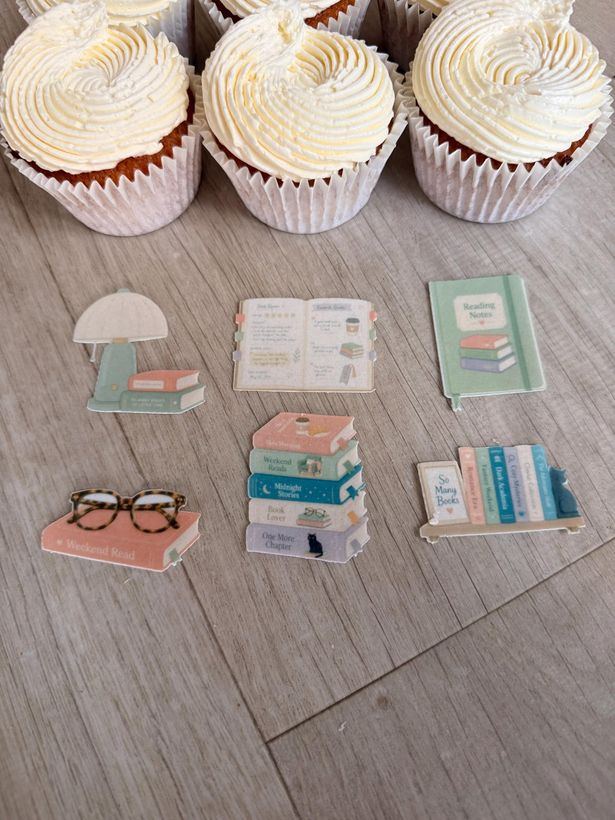 Book Lover & Reading Edible Cupcake Toppers