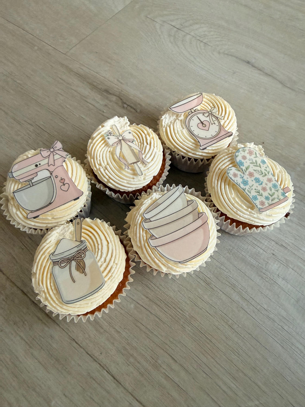 Baking Lover Edible Cupcake Toppers