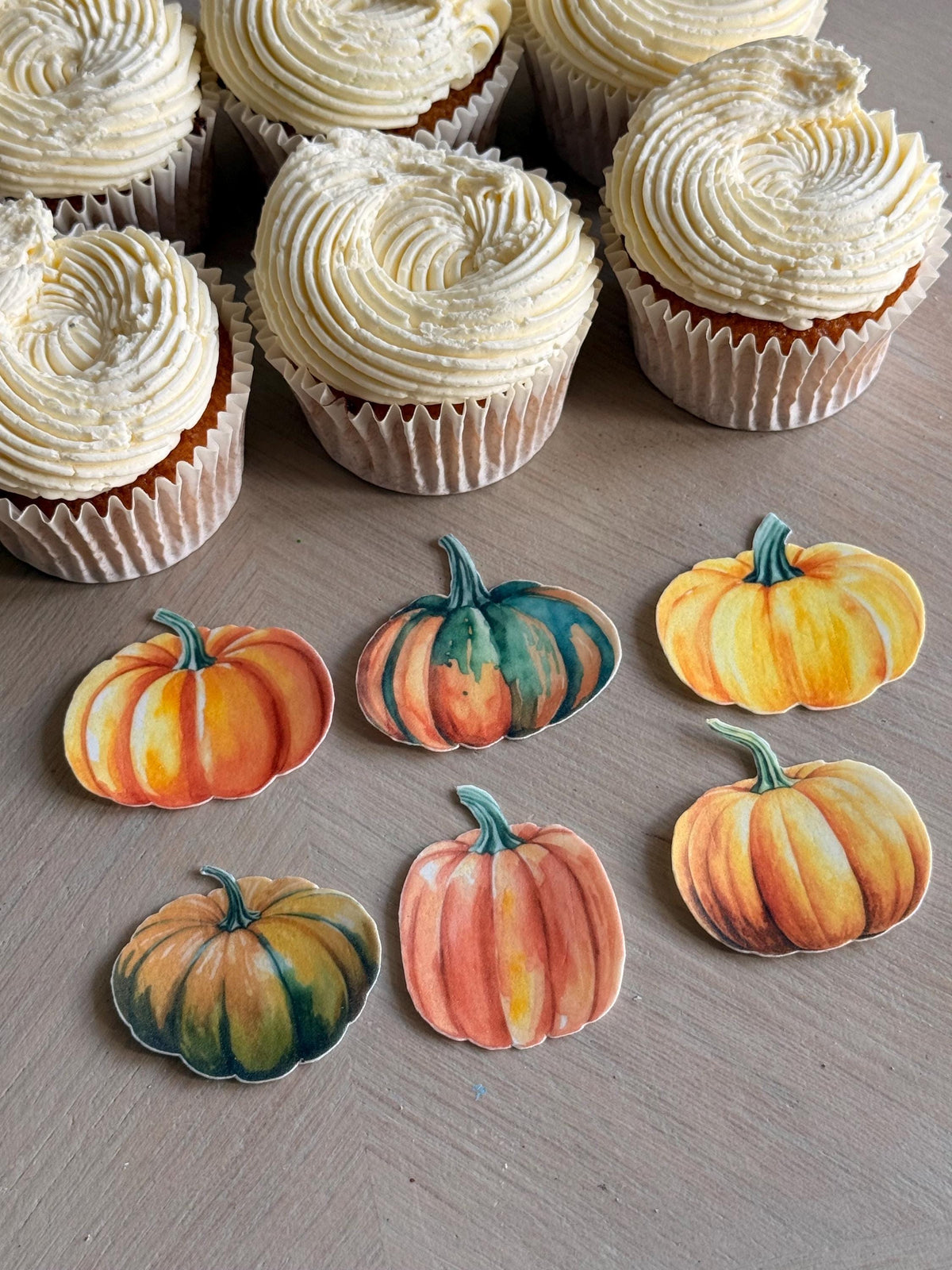 Pumpkin Edible Cupcake Toppers, Halloween & Harvest