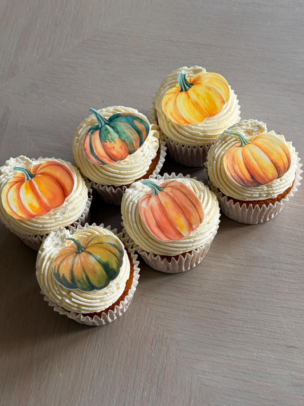Pumpkin Edible Cupcake Toppers, Halloween & Harvest