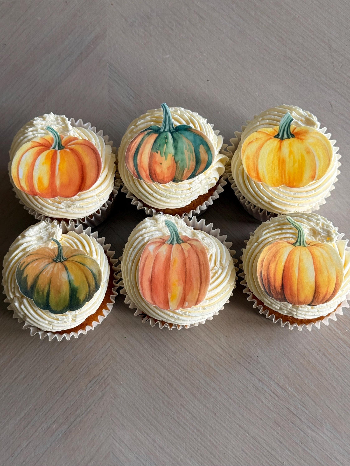 Pumpkin Edible Cupcake Toppers, Halloween & Harvest
