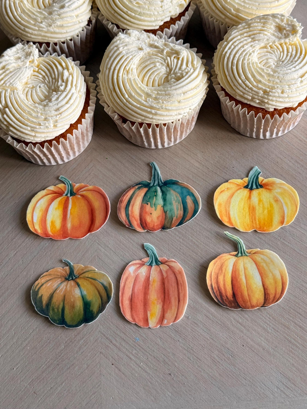 Pumpkin Edible Cupcake Toppers, Halloween & Harvest