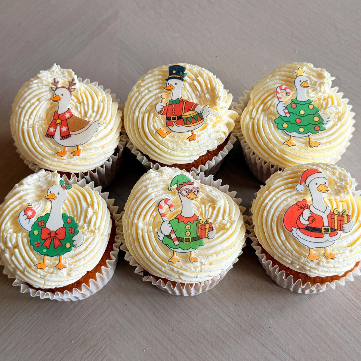 Christmas Goose Edible Cupcake Toppers