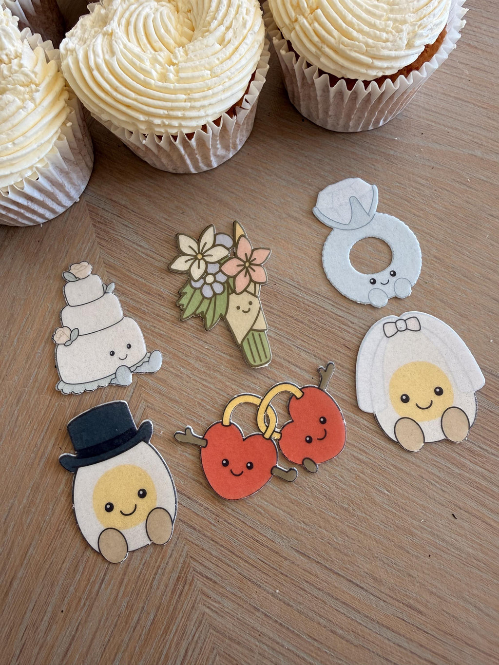 Wedding & Engagement Amuseables Style Edible Cupcake Toppers