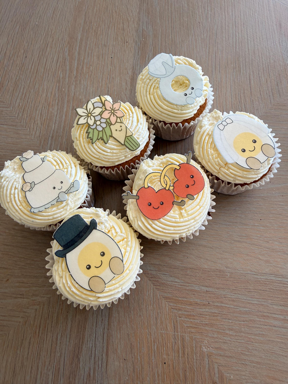 Wedding & Engagement Amuseables Style Edible Cupcake Toppers