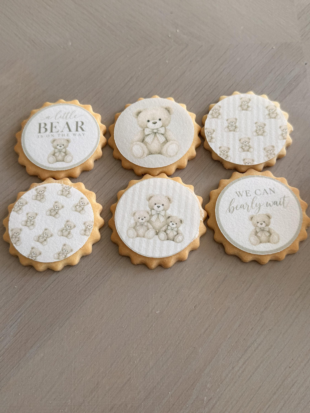 We Can Bearly Wait Edible Baby Shower Toppers, 5cm