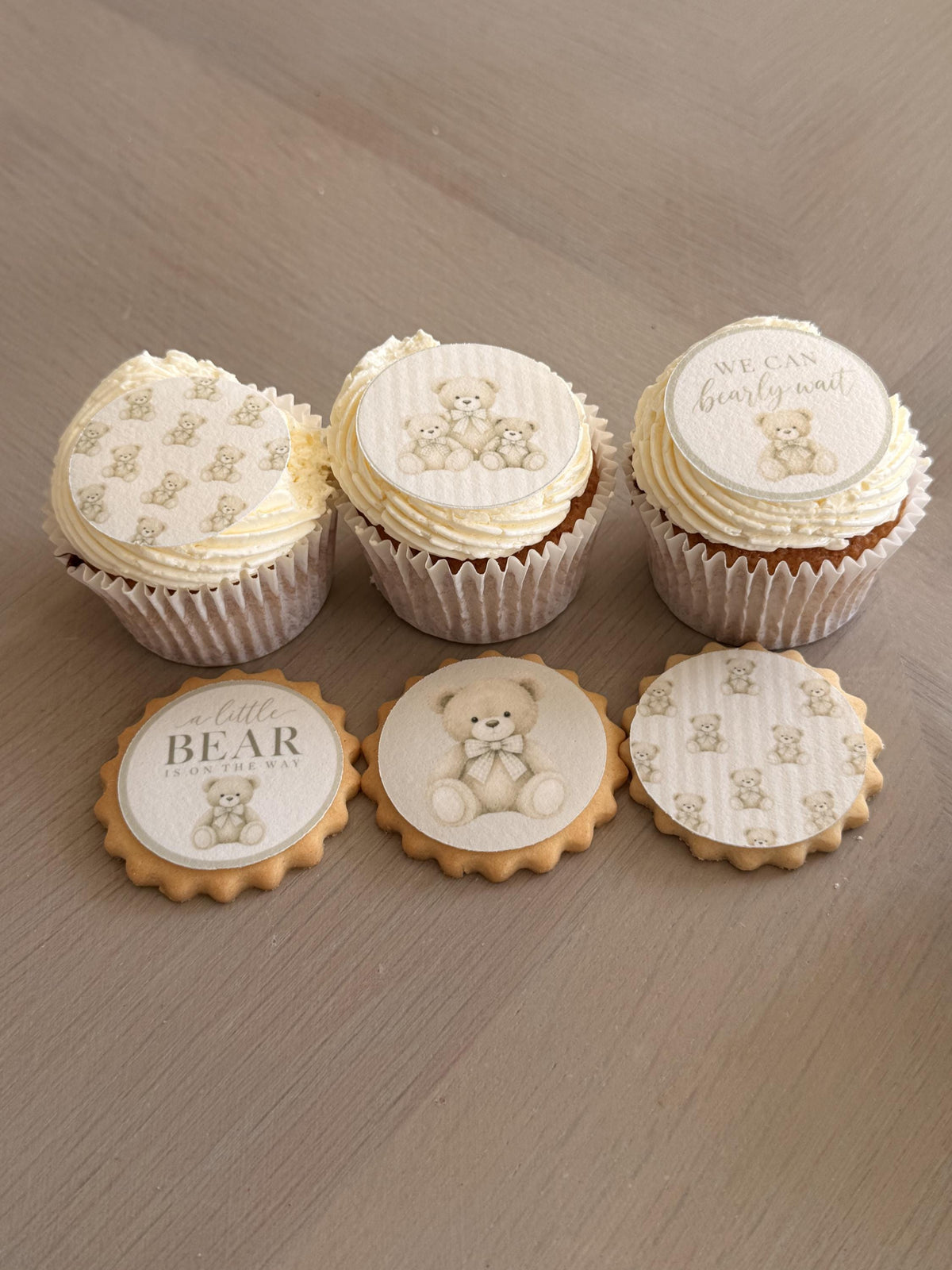 We Can Bearly Wait Edible Baby Shower Toppers, 5cm